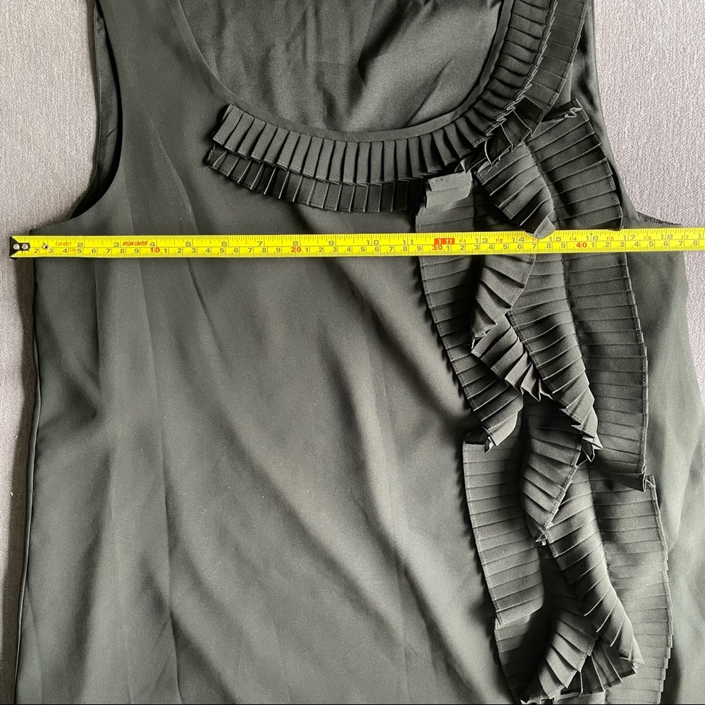 DKNY Ruffle Top - Picture 5 of 8